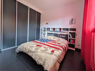 Maison, 230 m²