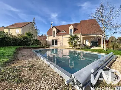 Maison, 172 m²
