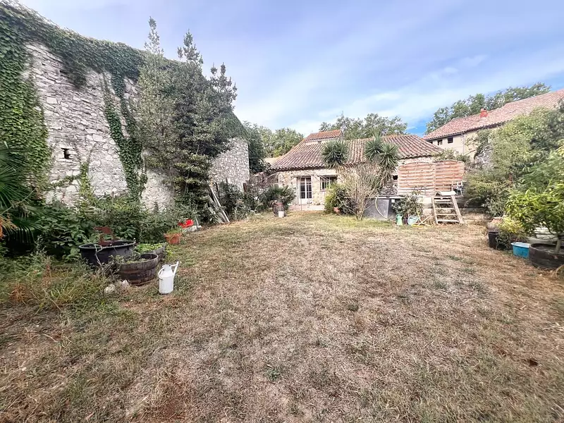 Maison, 330 m²