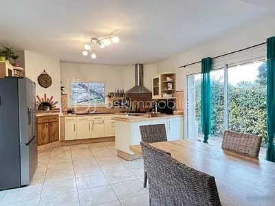 Maison, 110 m²