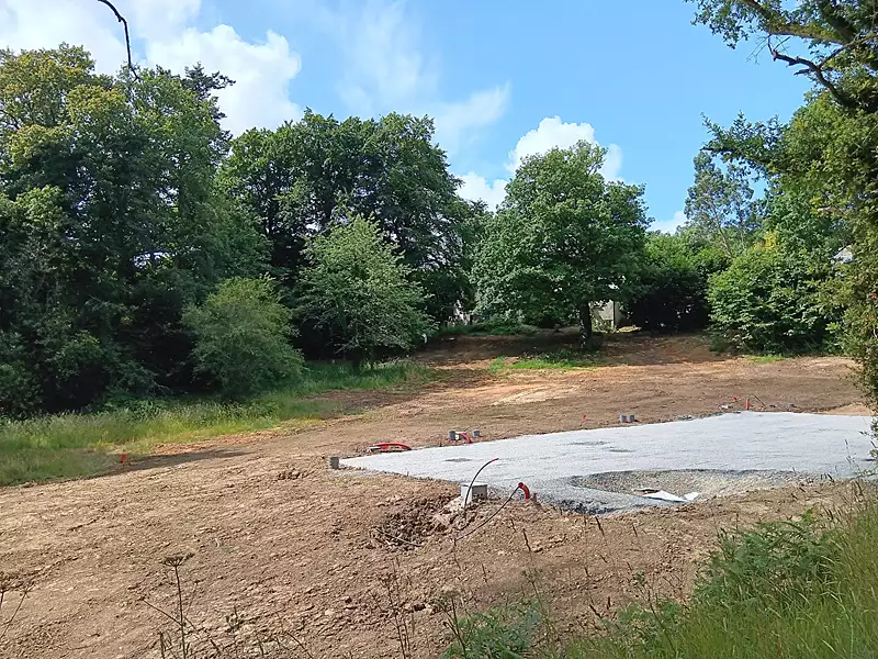 Terrain, 553 m²