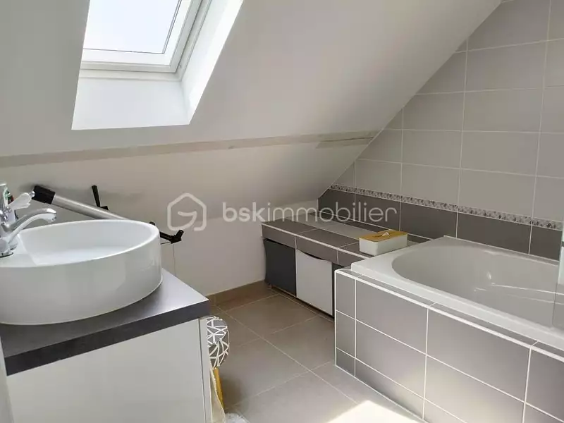 Maison, 116 m²