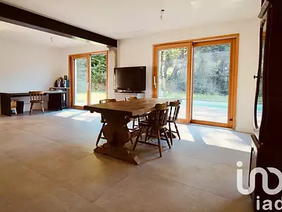 Maison, 147 m²