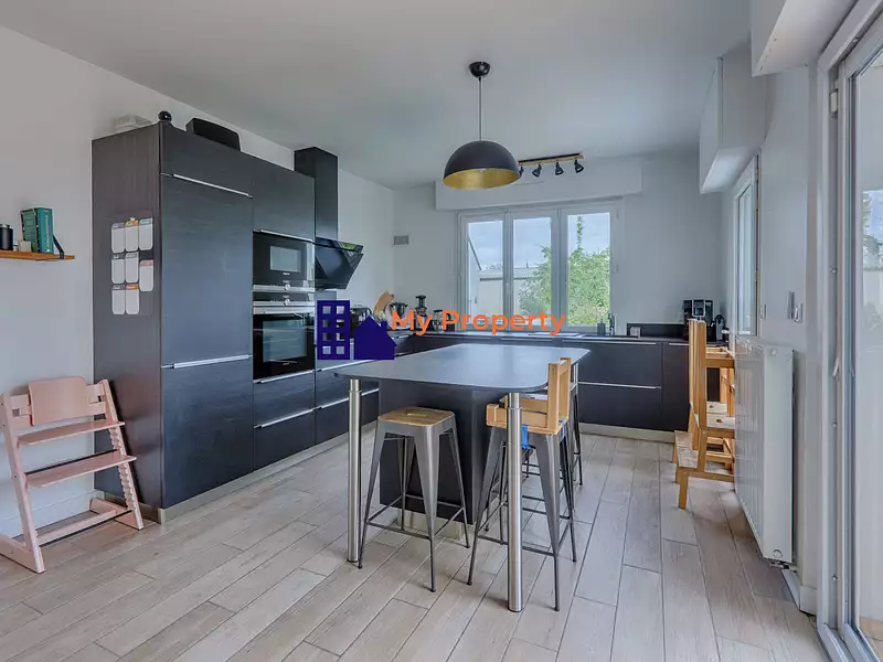 Maison, 115 m²