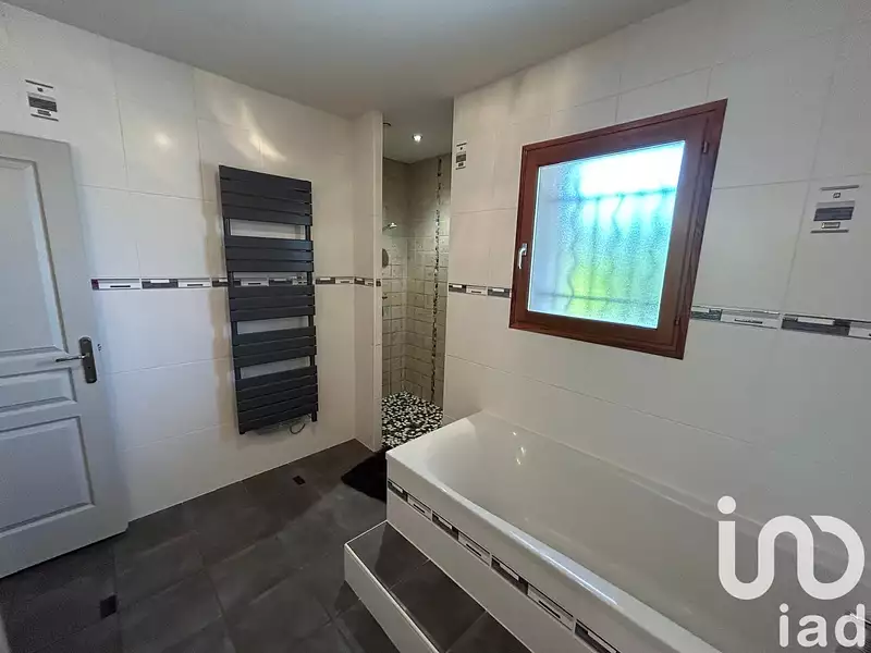 Maison, 170 m²