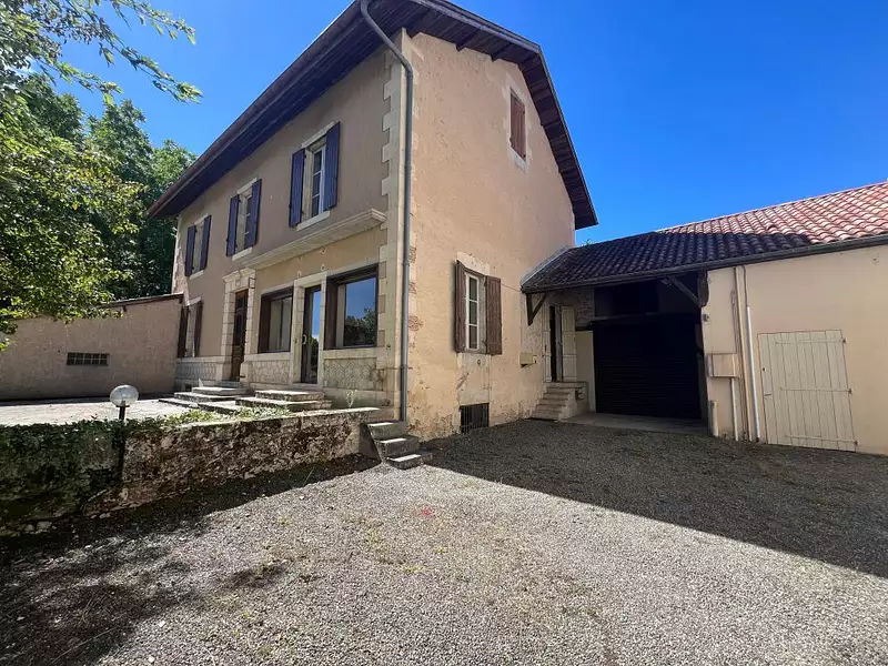 Maison, 270 m²