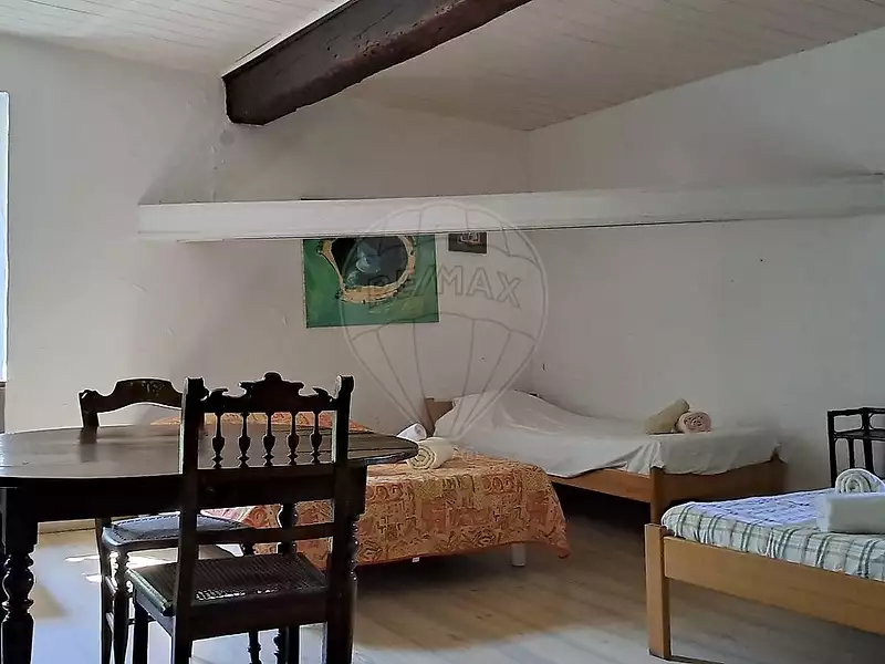 Maison, 780 m²