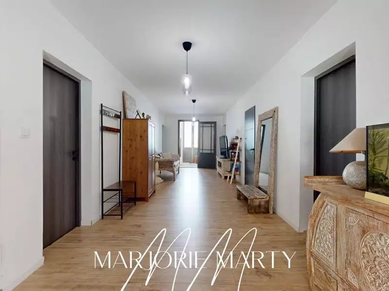 Maison, 269 m²