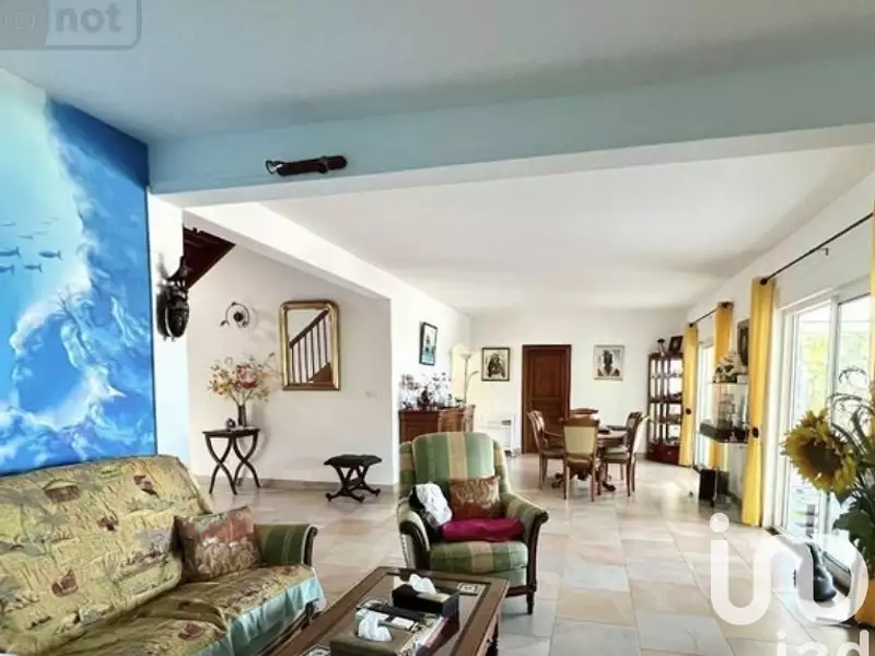 Maison, 187 m²