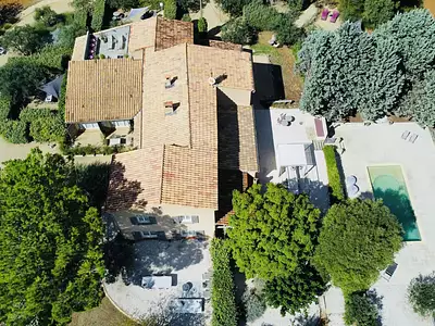 Maison, 437,42 m²