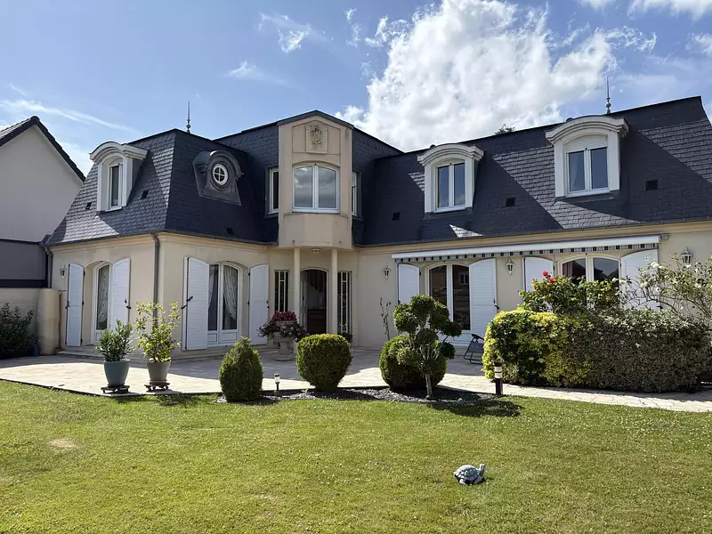 Maison, 171 m²