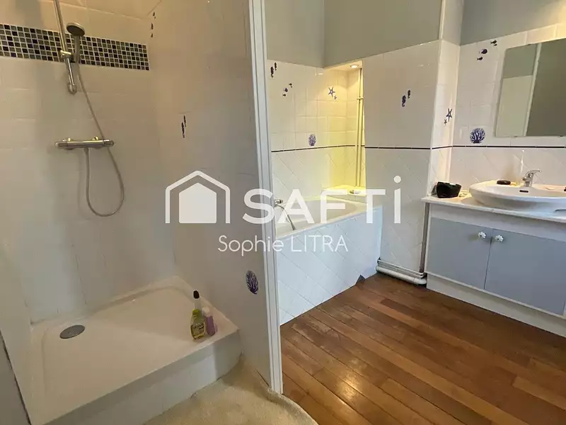 Maison, 160 m²