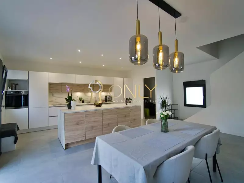 Maison, 133 m²