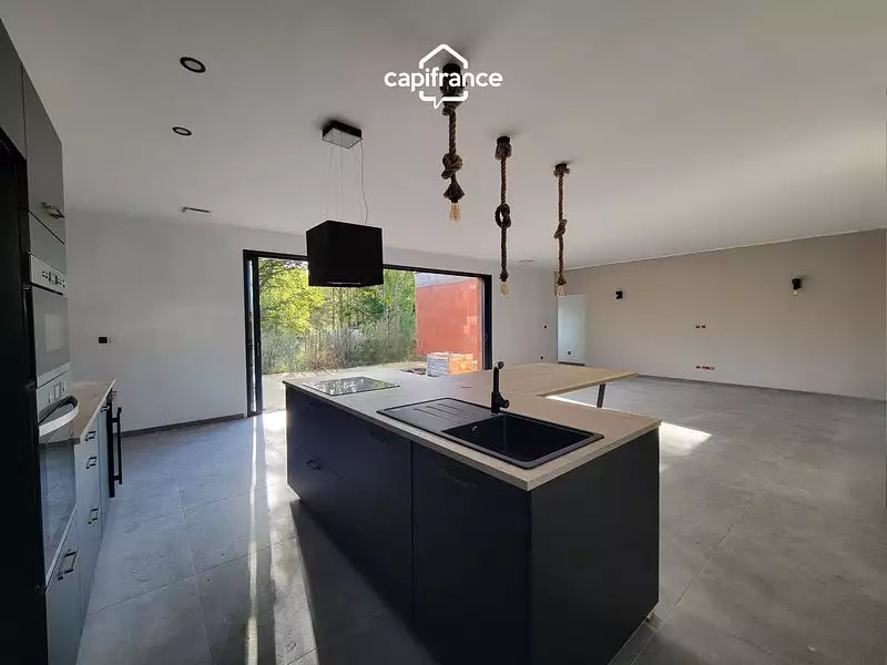 Maison, 184 m²
