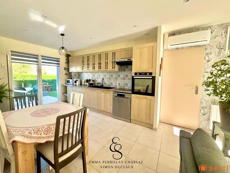 Maison, 73 m²