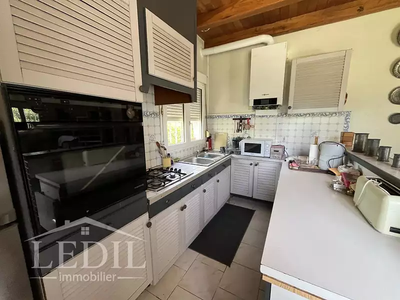 Maison, 89 m²