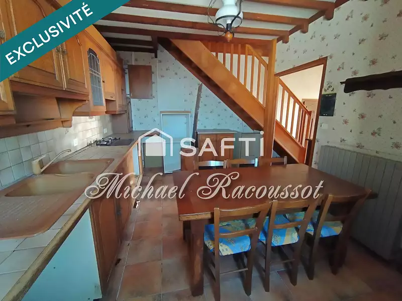 Maison, 168 m²
