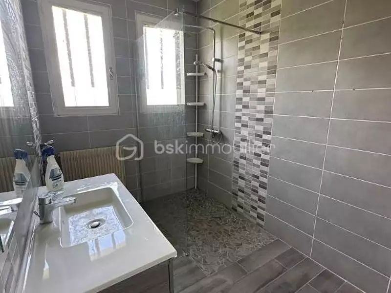 Maison, 117 m²