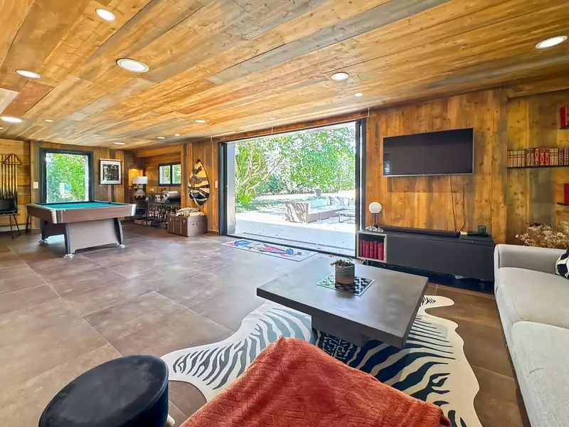 Maison, 195 m²