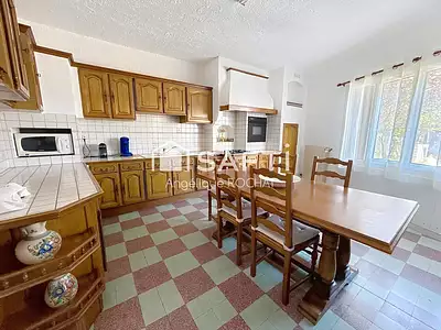 Maison, 167 m²