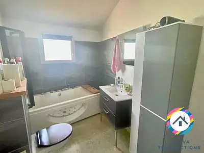 Maison, 191 m²