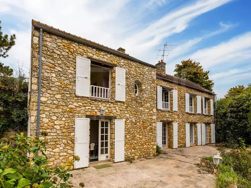 Maison, 178 m²