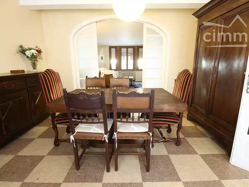 Maison, 194 m²