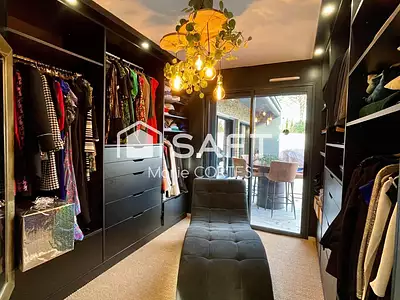 Maison, 164 m²