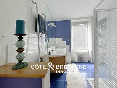 Maison, 204 m²