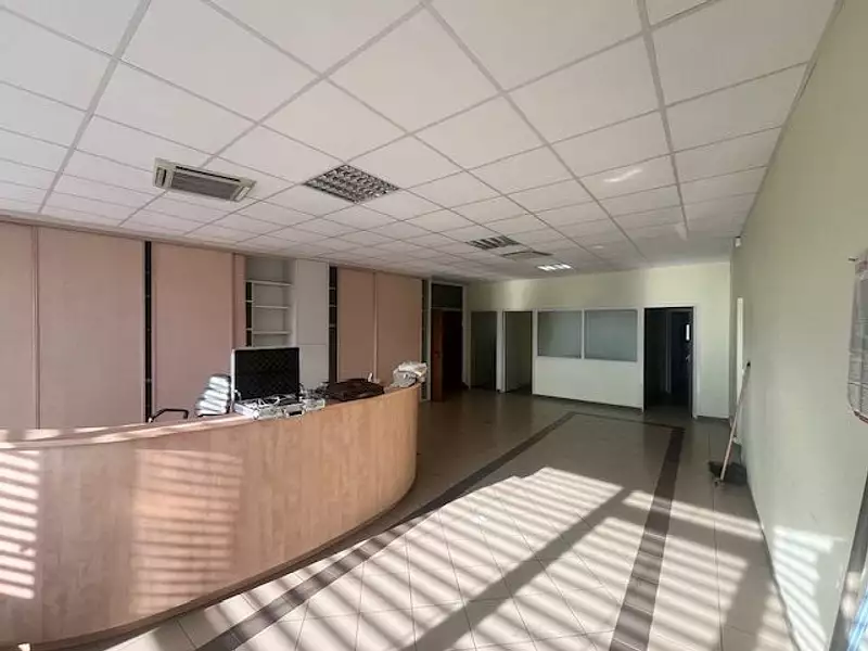 Divers, 487 m²