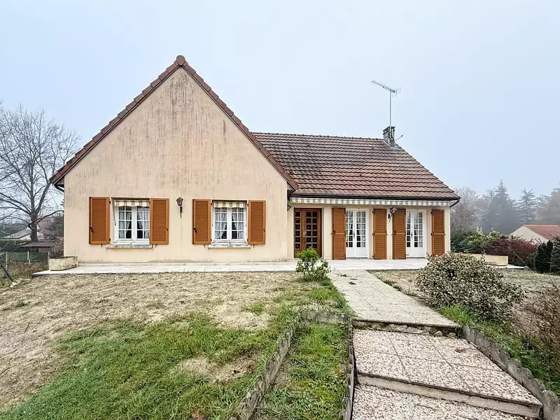 Maison, 153 m²
