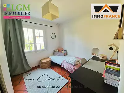 Maison, 161 m²