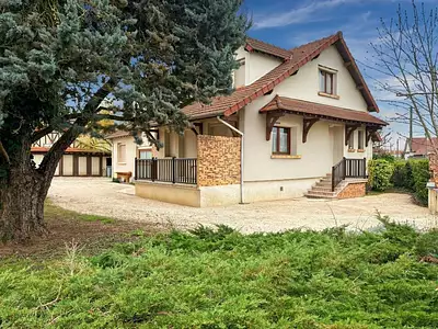 Maison, 185 m²