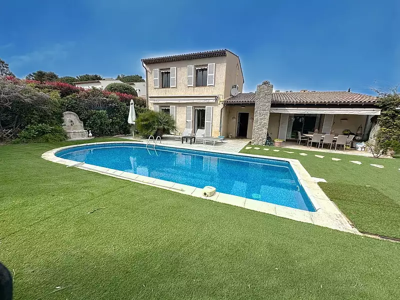 Maison, 137,75 m²