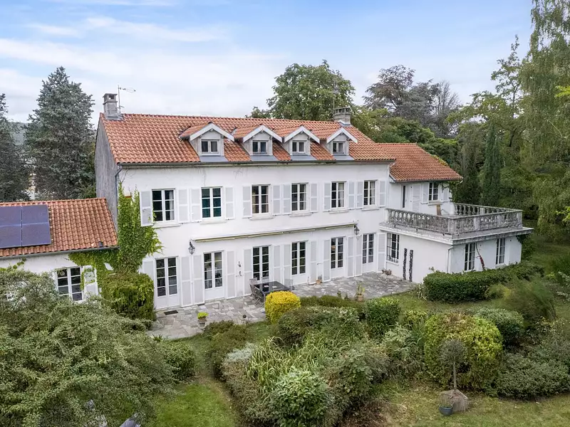Maison, 407 m²