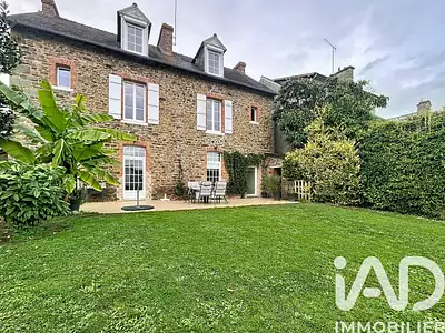 Maison, 224 m²