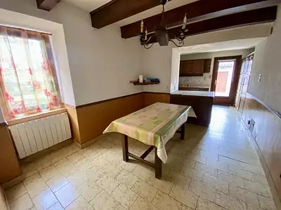 Maison, 230 m²