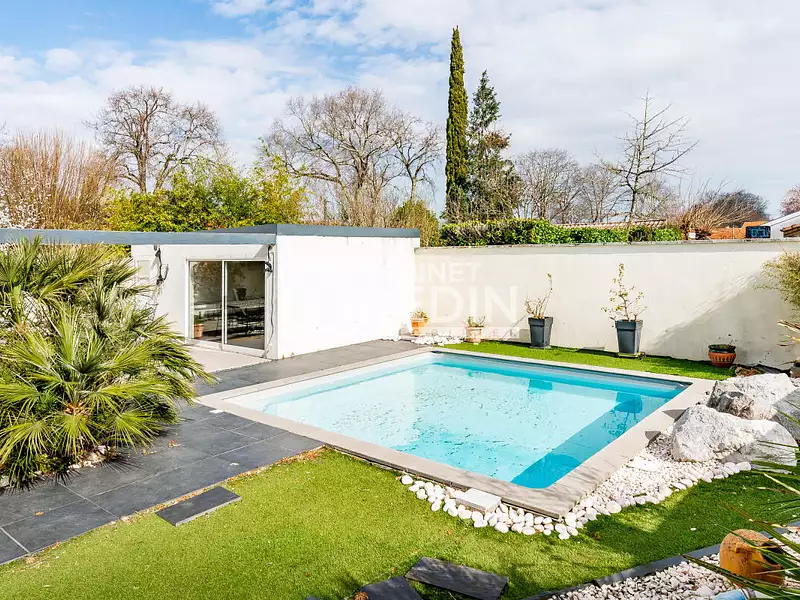 Maison, 179 m²
