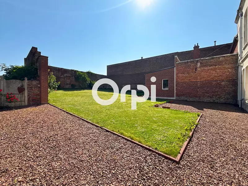 Maison, 246 m²