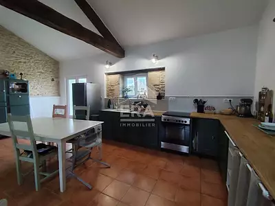 Maison, 284 m²