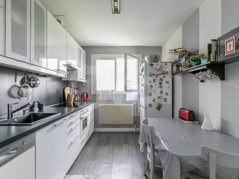 Maison, 170 m²