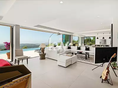 Maison, 560 m²