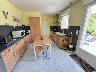 Maison, 168 m²