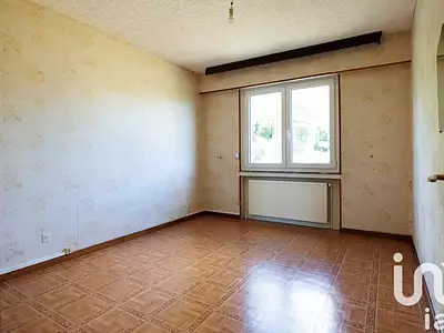 Maison, 196 m²