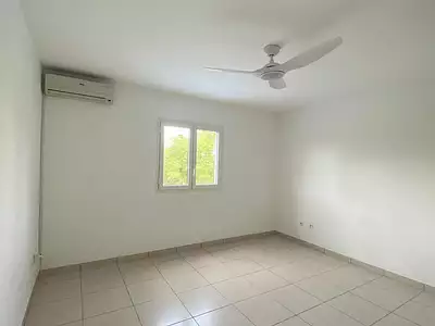 Maison, 220 m²