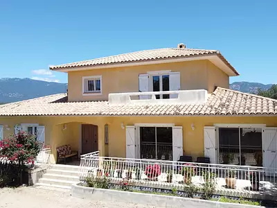 Maison, 200 m²