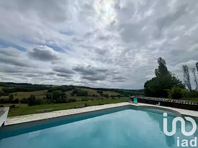 Maison, 297 m²