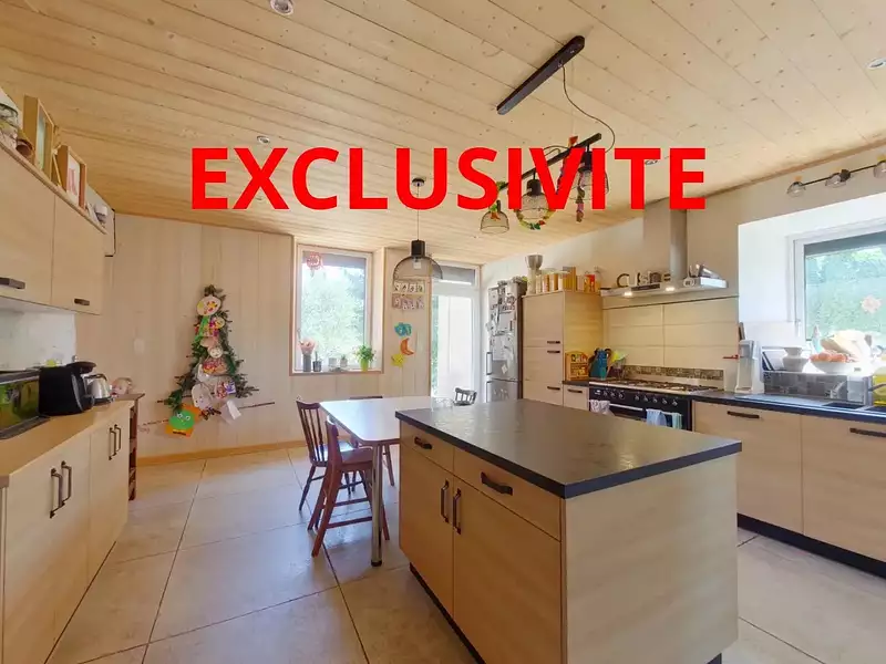 Maison, 141,19 m²