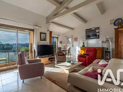 Maison, 230 m²