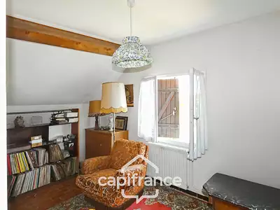 Maison, 168 m²